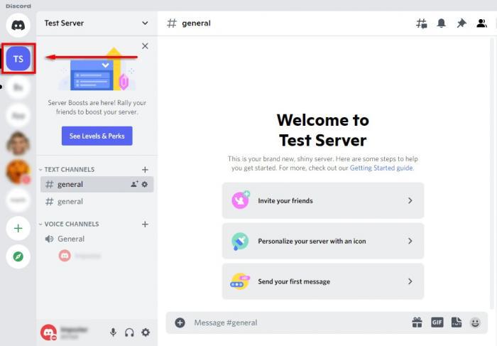 Discord 桌面版伺服器與語音頻道主畫面：準備開始分享畫面